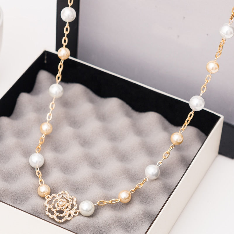 2020 Hot Sell Fashion Simulated Pearl Jewelry Hollow Out Rose Flower Chain Kolye Colares Long Necklace X008