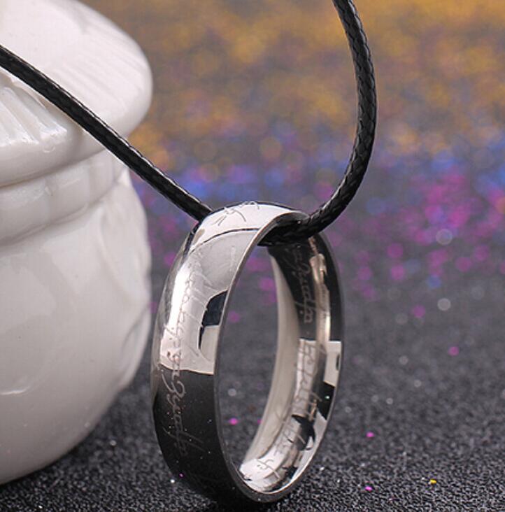 2020 New Hobbit Letter Lord of One Rings For Men Black Gold Silver Titanium 316L Stainless Steel Ring Movie Pendant Chain 3Color