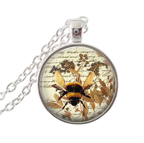 2020 Real Limited Collares Collier Animal Necklace Bee Necklaces Glass Dome Art Picture Pendant For Jewelry Fashion Jewelry HZ1