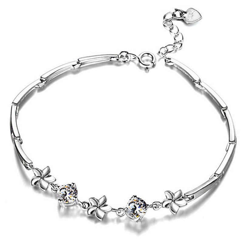 2020 new brand S925 sterling silver fashion temperament bracelet Cherry shape inlaid Lady bracelet