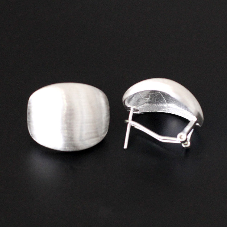 2020 Direct Selling Rushed Brinco Ms Character Items Thai Wholesale S925 Pure Ornaments Earrings Wiredrawing Ear Clip