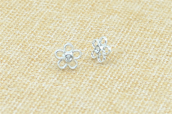 2020 Exquisite Silver Stainless Steel Stud Earrings Flower leaf Pearl Earrings for Women girls Fashion Minimalist Jewlery Gifts