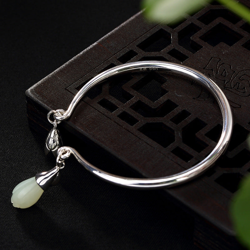 2020 Fashion Silver S990 Pure Silver Smooth Inlaid Natural Hetian Jade White Jade Opens The Pure Silver Bracelet Wholesale.