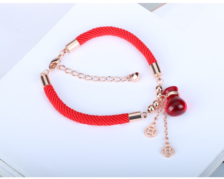 2020 Hot European Fashion Jewelry Simple Personalized jewelry bracelet female Crystal from Austrian as Women Party or gifts