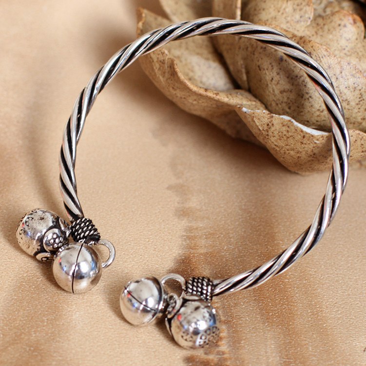 2020 Limited Sale Armbanden Voor Vrouwen Fashion Ms Items S925 Pure Ornaments Thailand Manual Twist Little Bells Bracelets