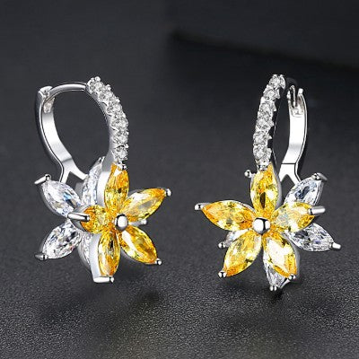 2020 NEW Europe 4 Colors Crystal from Austrian Simple Zircon Flower Earrings earrings for Women and female Fine jewelry