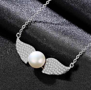2020 New Elegant Fashion Luxury 925 Silver Angel Wing Shape Pendant Pearl Necklace Jewelry for Women Wedding Gift
