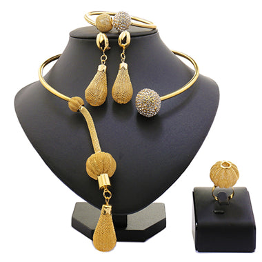 2020 New Fashion African Beads Jewelry Set Exquisite Carved Dubai Pure gold -color Jewelry Set Nigerian Wedding Bridal Bijoux