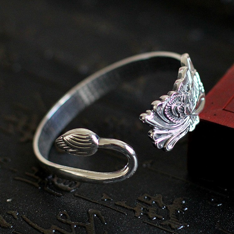 2020 Promotion New Armbanden Voor Vrouwen Character Product Launches Women's Openings Carved Retro Lotus Sutra Fine Bracelet