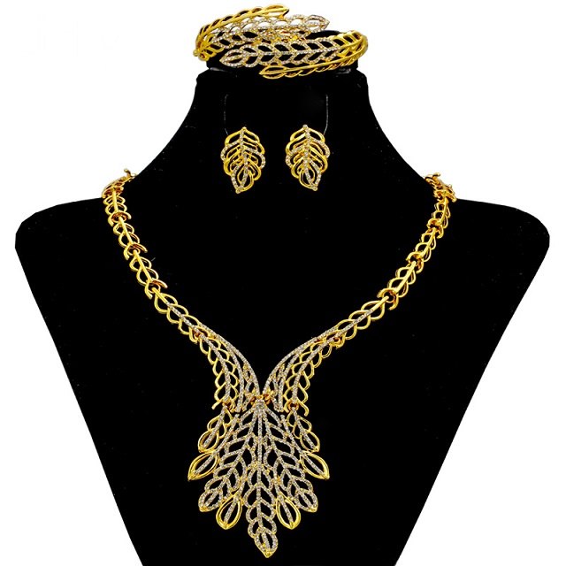 2020 Rost Store Dubai Luxury Fashion Women Limited Sales 24 Gold Jewelry Set Gold Inlaid Crystal Charm Bride Wedding Accessories