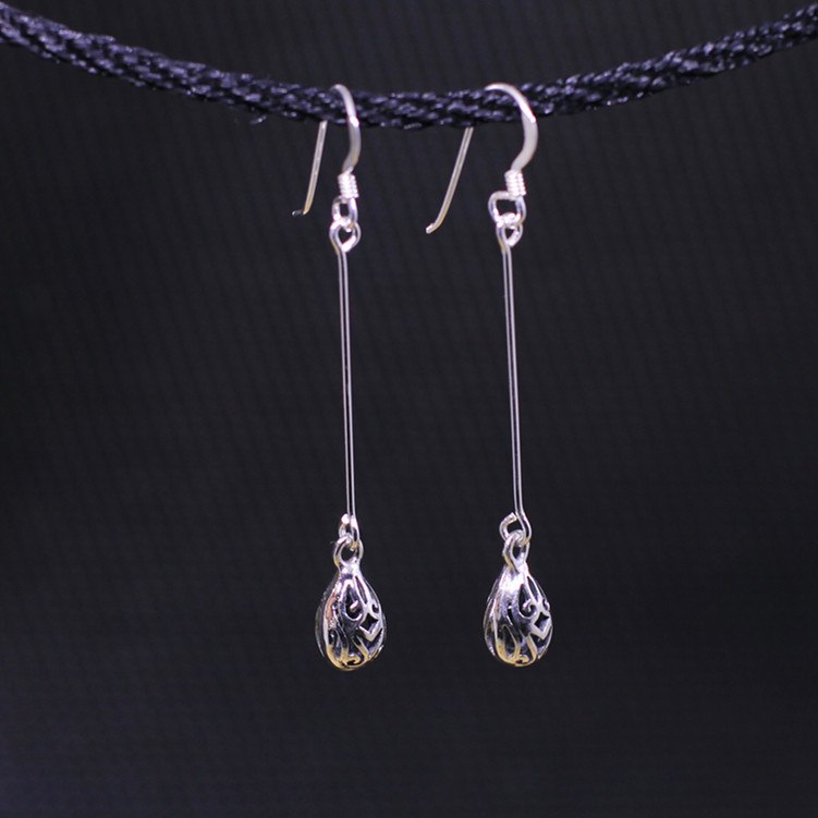 2020 Rushed Earings Fashion Jewelry Character Items S925 Pure Ornaments Thai Delicate Small Hollow-out Eardrop New Female Model