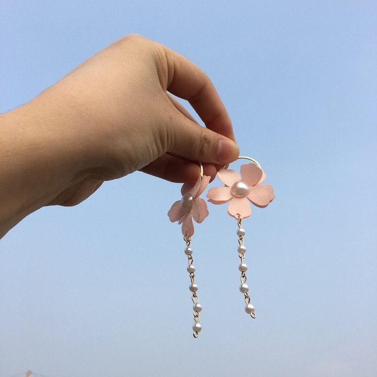 2020 fashion new earrings cute pink petals fringed long ladies imitation pearl earrings