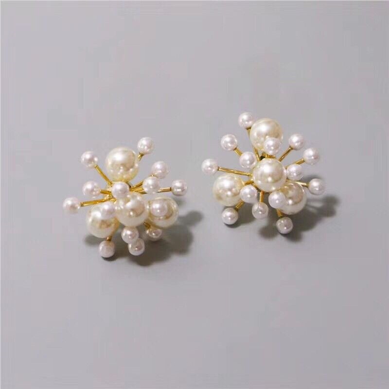 2022 design fashiona jewelry elegant multiple white pearl stud earrings wedding party earrings for Girls gift for woman