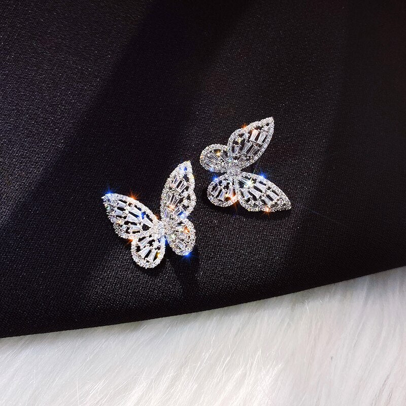 2022 Jewelry Delicate Copper Inlaid Zircon Color Earrings Elegant Shiny Butterfly Prom Party Earring for women