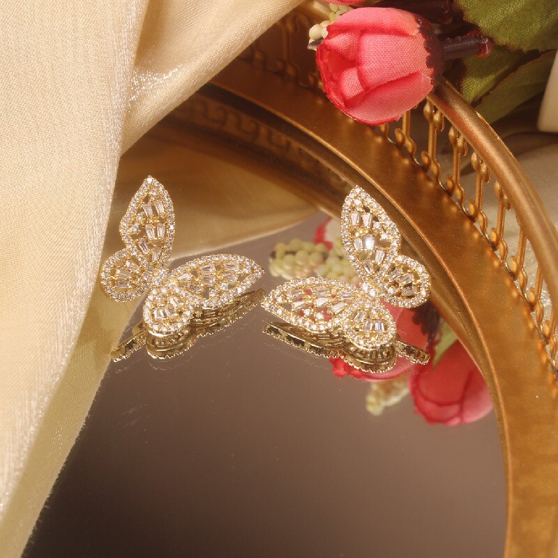 2022 Korea Jewelry Copper Inlaid Zircon Color Smart Butterfly Earrings Elegant Female Earrings