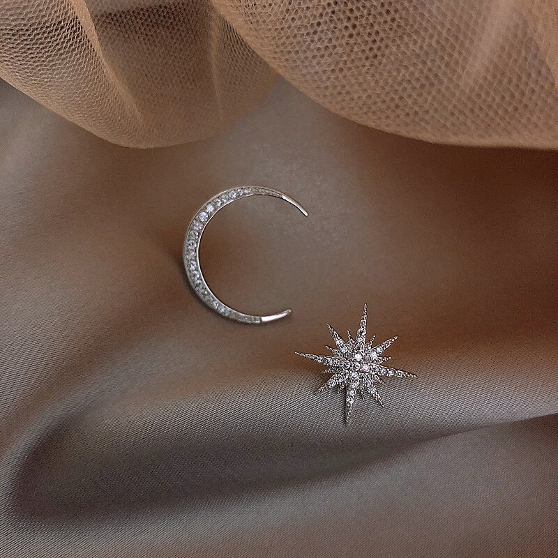 2022 Korea Jewelry Personality Asymmetry Star Moon Earrings Shiny Crystal Ball Party Earrings for women