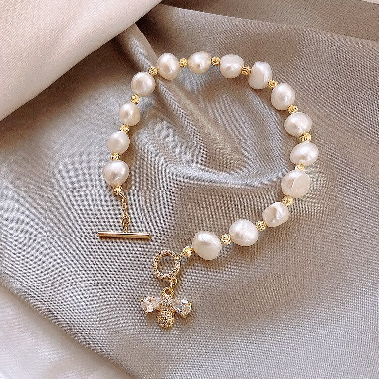 2022 Korean Design Jewelry Natural Baroque Shaped Freshwater Pearl Copper Zircon Bee Elegant Female Bracelet