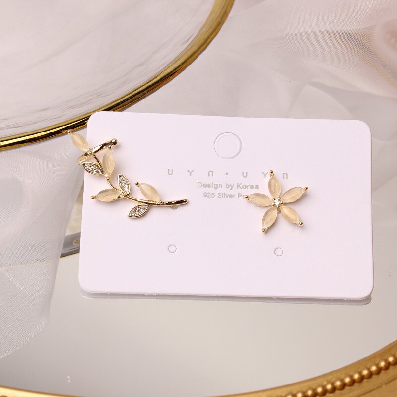 2022 Korean design jewelry exquisite copper inlaid zircon opal leaf ear bone clip flower asymmetric female earrings