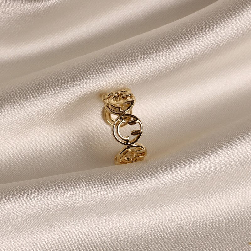 2022 Korean design jewelry simple golden copper smiley female opening adjustable daily ring