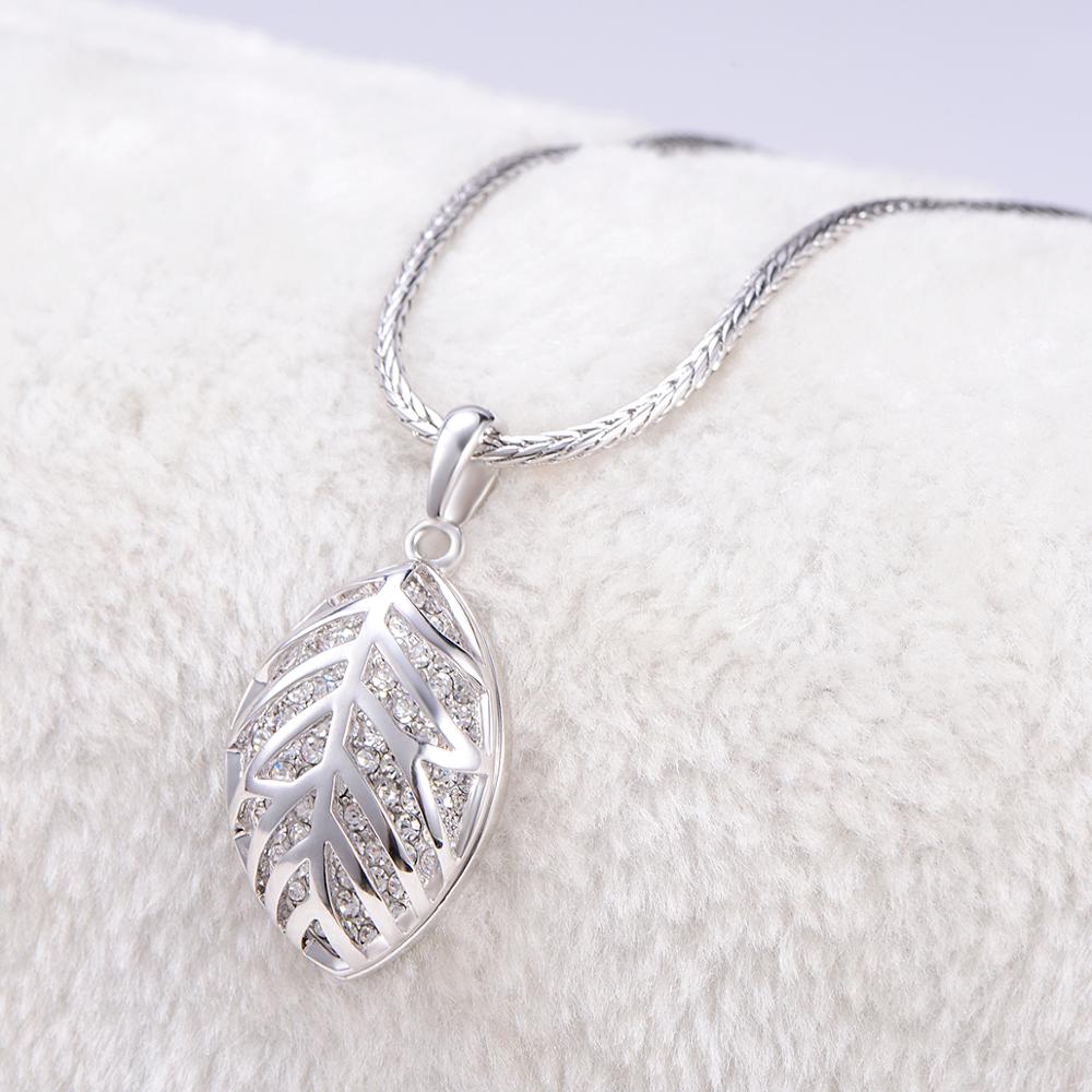 2022 Leaf Pendant Choker Chain Women Necklace Coffee Gold Silver Color CZ Zirconia Hollow Women Accessories Jewelry Party Gift