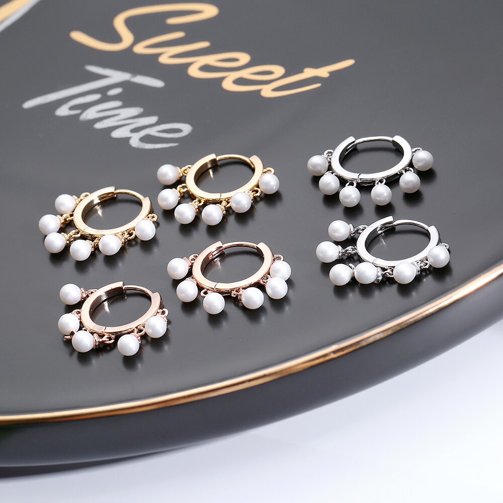 2022 Design Retro Pearl Hoop Earrings For Woman Gold Silvery Elegant Earrings Lady Jewelry Accessories Wedding Party Gift