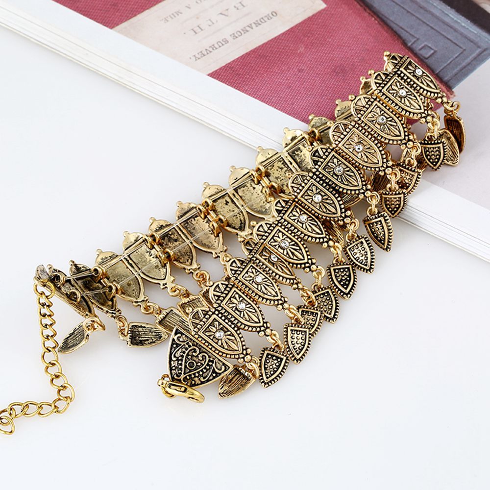 2021 Vintage Rhinestone Choker Necklace for Women Boho Ethnic Style Retro Carved Neck Chokers Maxi Necklace Collares