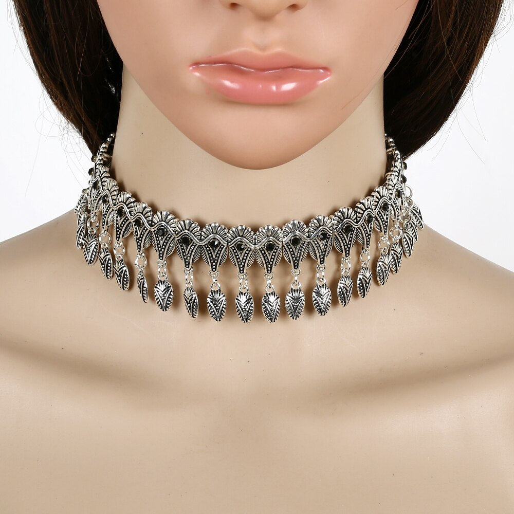 2021 Vintage Rhinestone Choker Necklace for Women Boho Ethnic Style Retro Carved Neck Chokers Maxi Necklace Collares