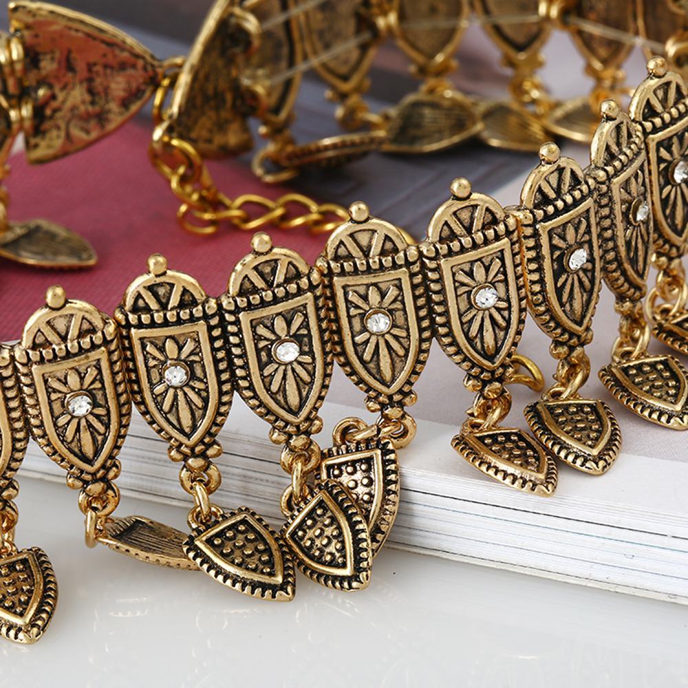 2021 Vintage Rhinestone Choker Necklace for Women Boho Ethnic Style Retro Carved Neck Chokers Maxi Necklace Collares