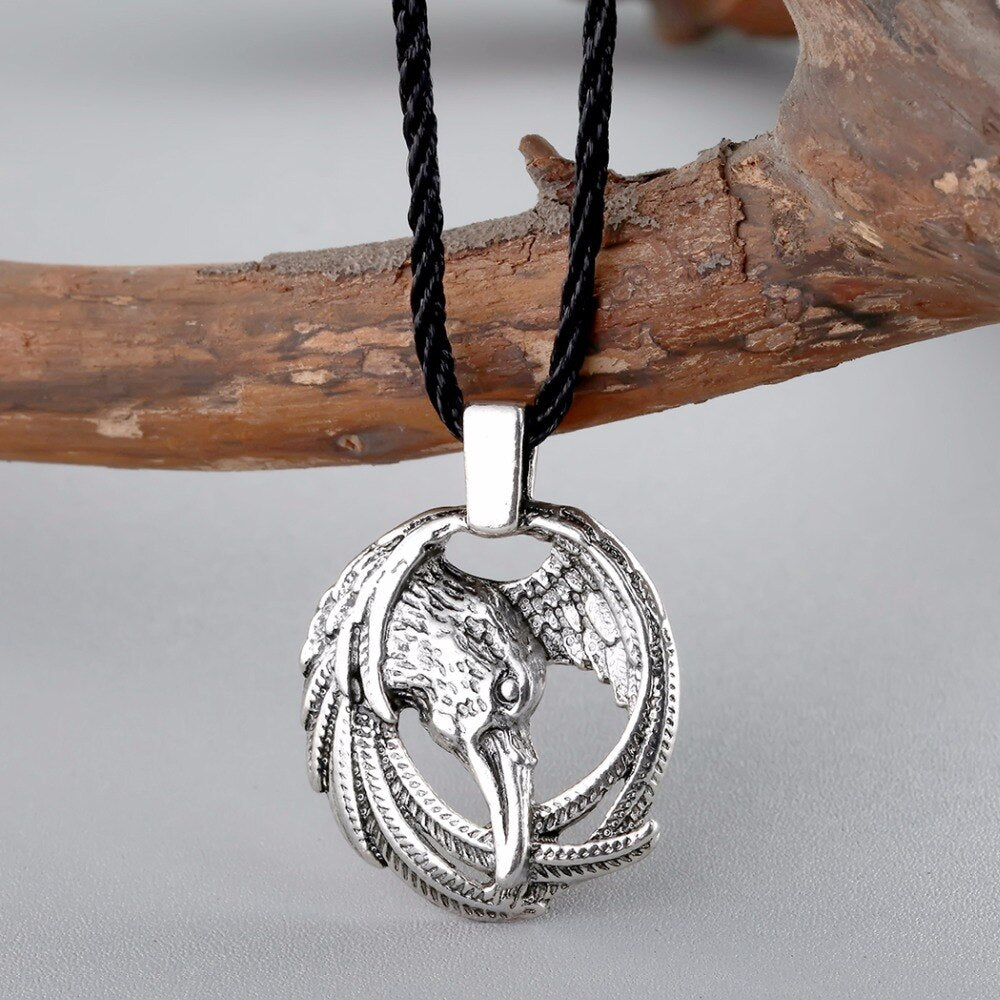 2022 Norse Raven Necklace Box -Odin Viking Pendant Crow Runes Thor Hammer Mjolnir Talisman Vintage Eagle Men Necklace Women
