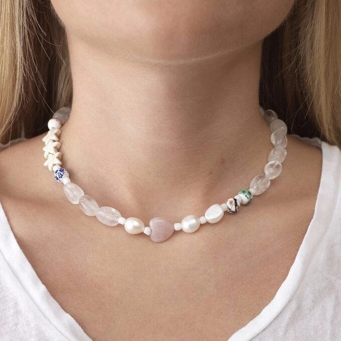 2021  gift Dropshippichoker Chunky Vintage Necklace for Women Jewelry clear beads heart beads freshwater pearl necklace women