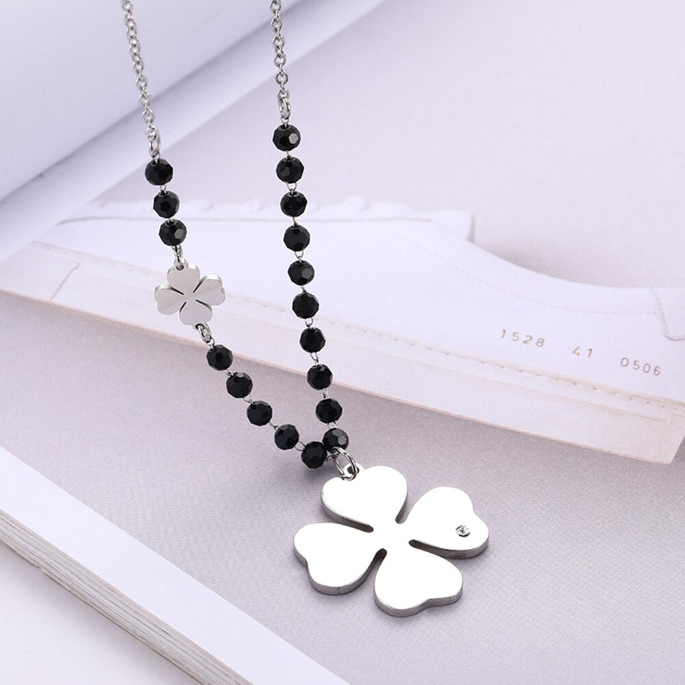 2022 Clover Pendant Necklace for Women Black Crystal Chain Stainless Steel Necklace Heart Choker Jewelry Gifts for Year 2022