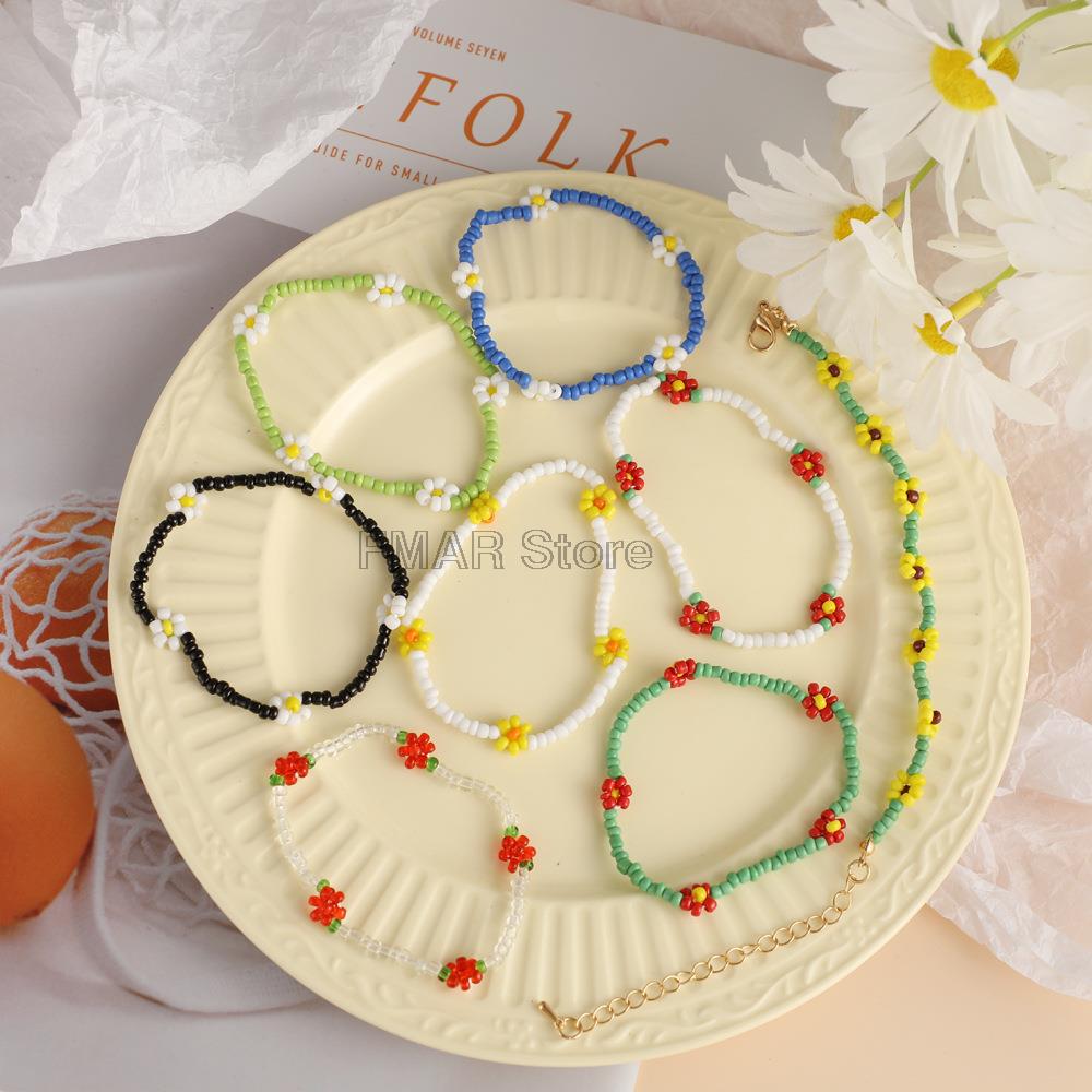 2022 Colorful Daisy Flowers Beaded Necklace Charm Statement Short Choker Necklace for Women Korea Summer Jewelry