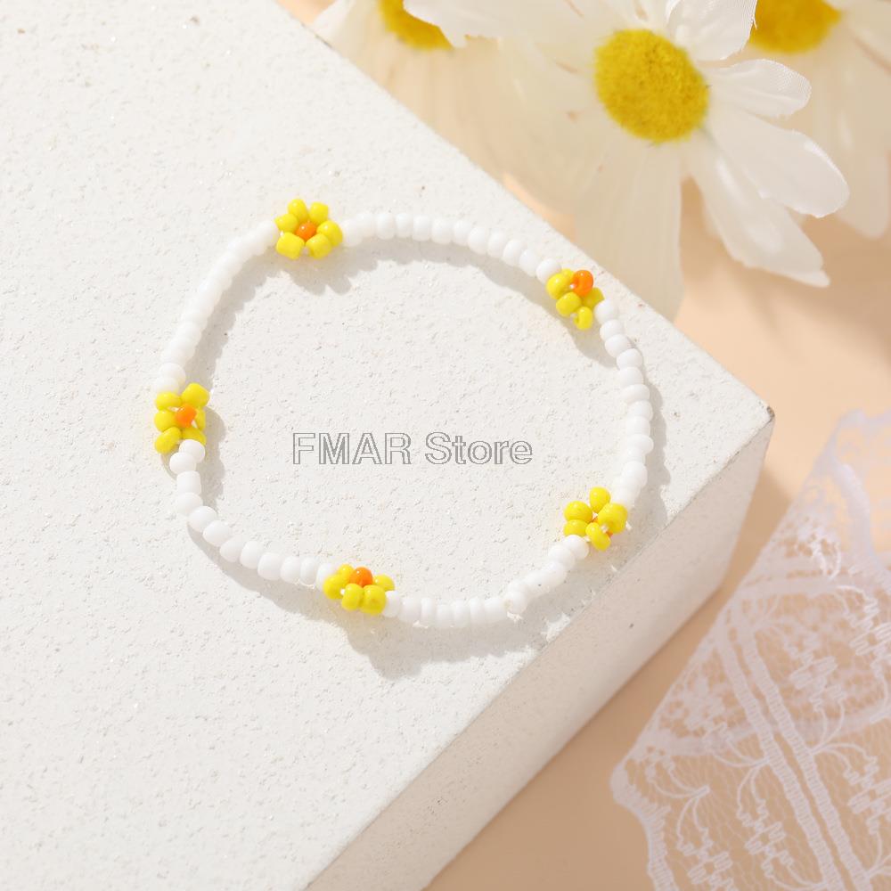 2022 Colorful Daisy Flowers Beaded Necklace Charm Statement Short Choker Necklace for Women Korea Summer Jewelry