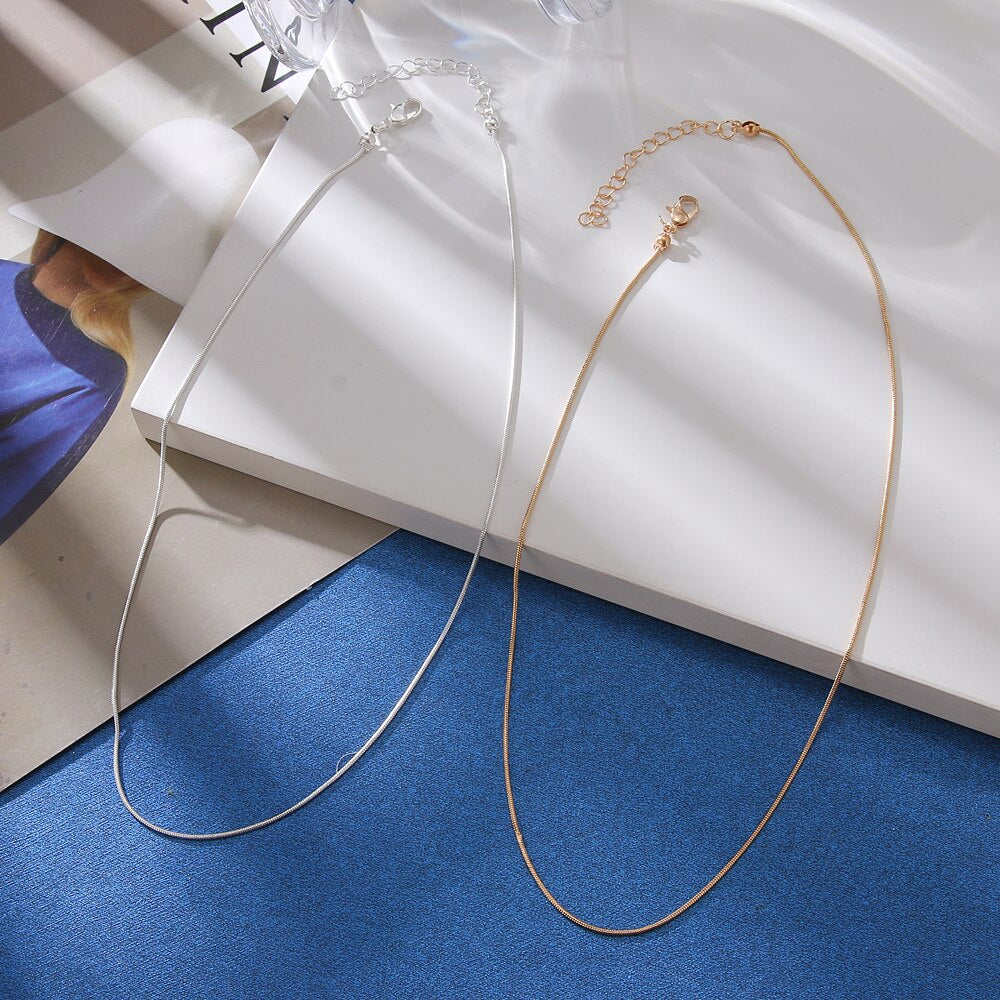 2021 Designer Minimalist Thin Snake Chain Gold Plated Necklaces For Women Niche Sexy Chain Choker Necklaces Jewelry Accessories