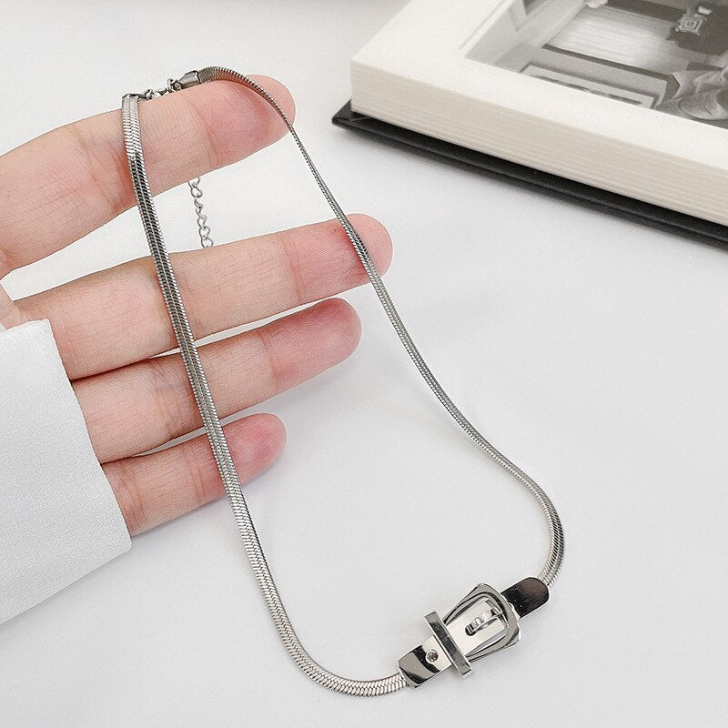 2021 Sweet Cool Titanium Steel Belt Buckle Clavicle Chain Silver Color Necklace Chokers Party Jewelry Gifts