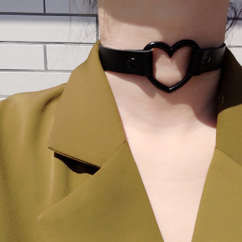 2021 Heart PU Leather Choker Necklace women goth Gothic Studded Choker Vintage punk Collar Necklaces Women Cosplay Jewelry Gift