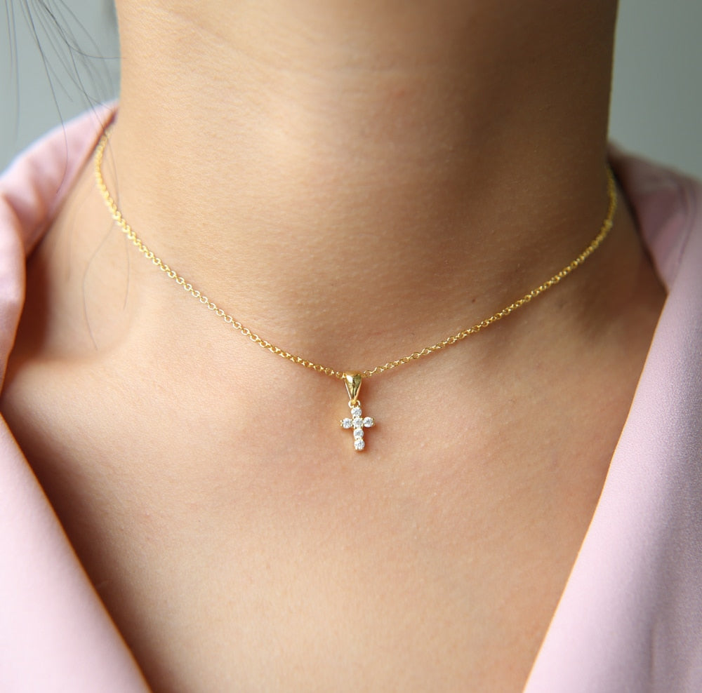 2021 High Quality S925 Sterling Pave AAA Cz Tiny Cute Cross Pendant Necklaces For Women Mini Charm Pendants Bijoux Jewelry
