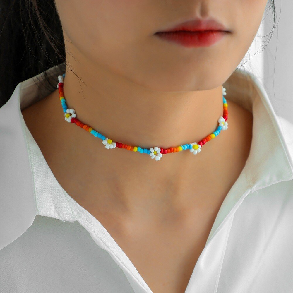 2021  Handmade Trendy Cute Colorful Glass Bead Floral Chocker Necklace Women's Jewelry Gift