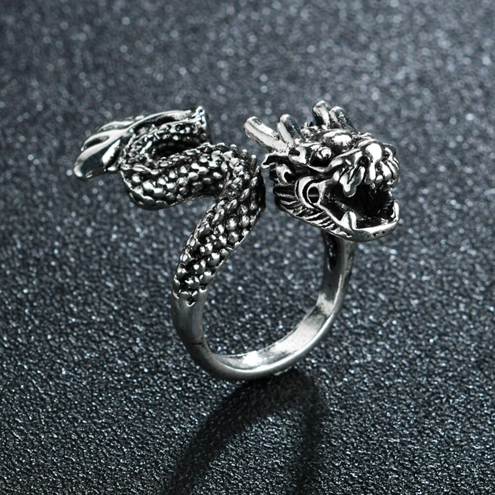 2021   Retro Leaf/Wolf/Snake/Skull Pattern Vintage Ring Anniversary Gift High Quality Punk Unisex Male Party Jewelry
