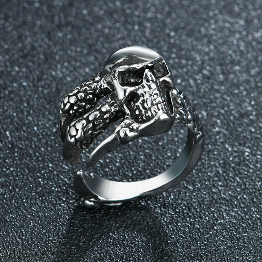 2021   Retro Leaf/Wolf/Snake/Skull Pattern Vintage Ring Anniversary Gift High Quality Punk Unisex Male Party Jewelry