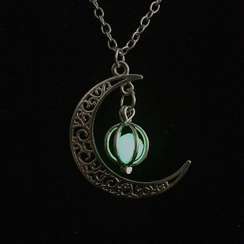 2021 Luminous Gem Stone Moon Pendant Necklaces For Women Men Trendy Vintage Moon Pendant Necklace Jewelry Gifts