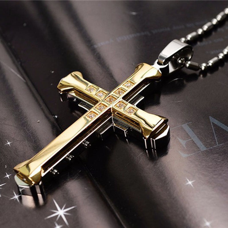 2022 Male Crystal Cross Jesus Pendant Gold/Black/Blue Color Zirconia Cross Pendant Necklace Stainless Steel Jewelry
