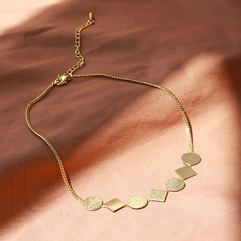 2021 Simple Fshion Geometric Square Round Pendant Gold Color Metal Necklace for Women Girls Chic Jewelry Accessories