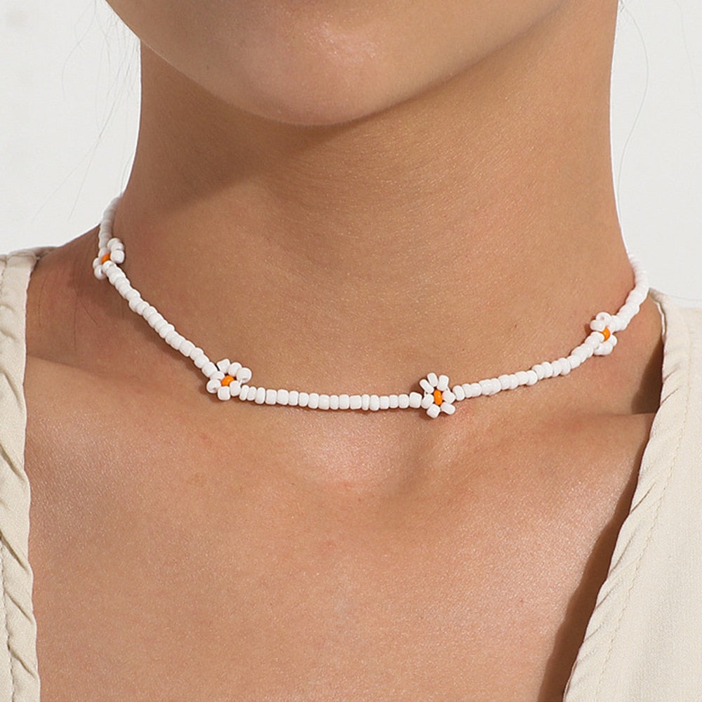 2021 Spring Colorful Seed Bead Necklace For Women Handmade Daisy Flower Beaded Chokers Necklaces Boho Jewelry