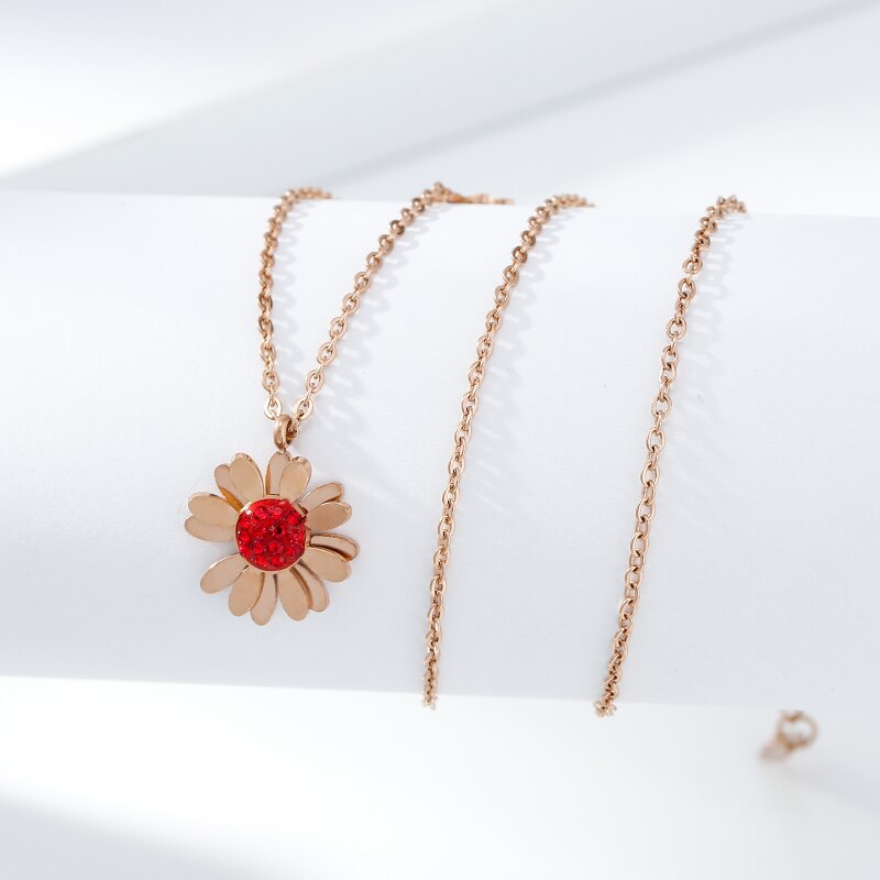 2021 Vintage Ladies Necklace Stainless Steel Rose Gold Jewelry Women Petal Shaped Girl Pendant Miasol Unique Trend Brand