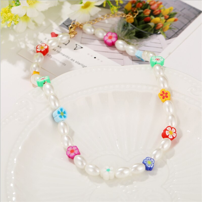 2022 Women Elegant Imitation Pearl Rubber Flower Necklace for Trend Female Jewelry