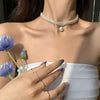 2021 Japanese and Korean ladies party alloy pearl clavicle necklace design trend style clavicle necklace