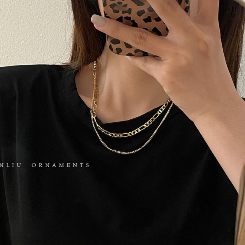 2021 multi-layered wearing necklace retro decorative necklace female gold silver clavicle chain female simple temper