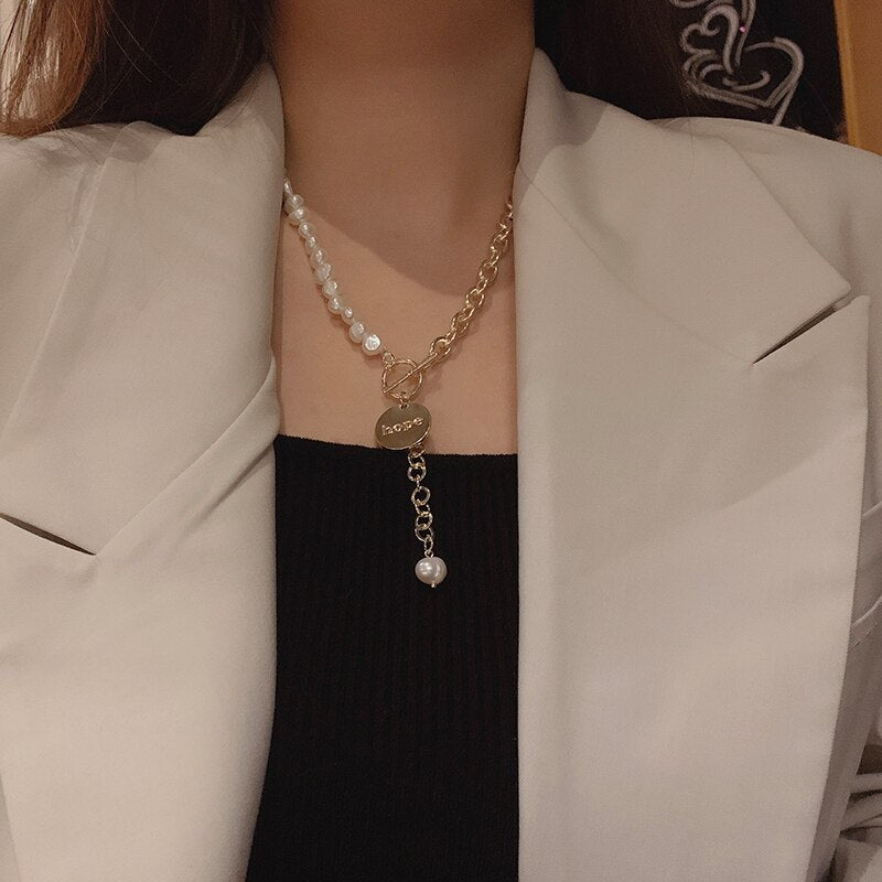 2021Pearl Chain Stitching round Necklace Ins Advanced Light  Clavicle Chain Internet Celebrity OT Buckle Necklace