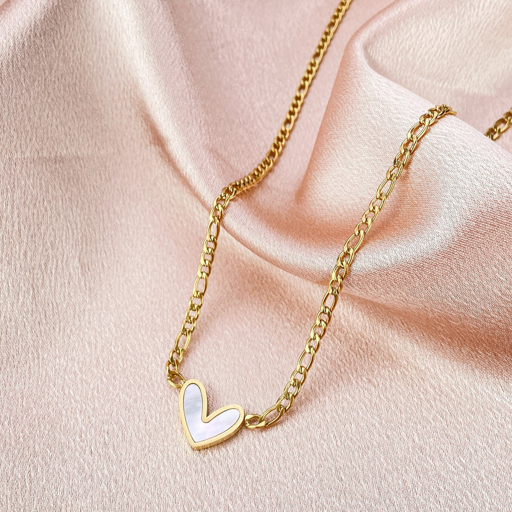 2022 Classic Shell Heart Pendant Gold Color Stainless steel Necklace Lovely Girls' Jewelry Accessories Women's Necklace